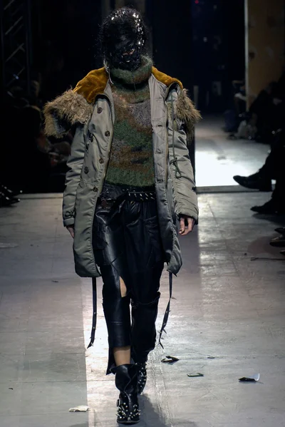 Look 23